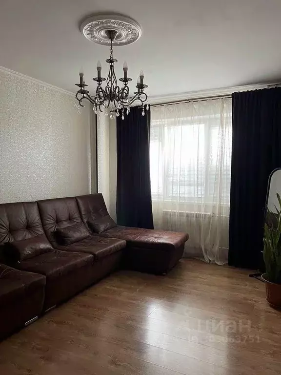 1-к кв. Самарская область, Тольятти 15-й кв-л, бул. Космонавтов, 3Б ... - Фото 0