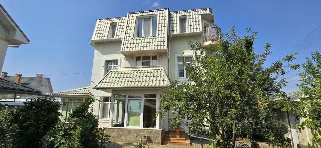 Дом в Крым, Симферополь ул. Промышленная, 3 (340 м) - Фото 1