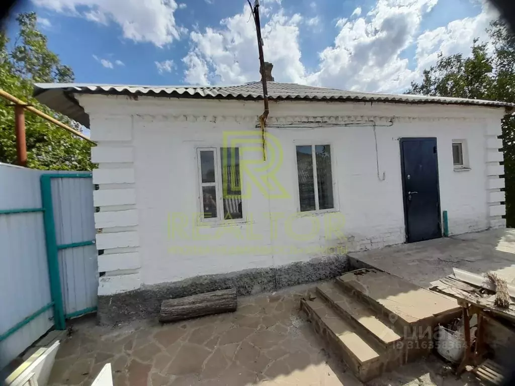 Дом в Ростовская область, Красный Сулин Трудовая ул., 51 (92 м) - Фото 0