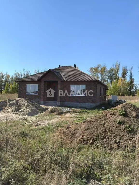 Дом в Белгородская область, Строитель Яковлевский городской округ, ул. ... - Фото 1