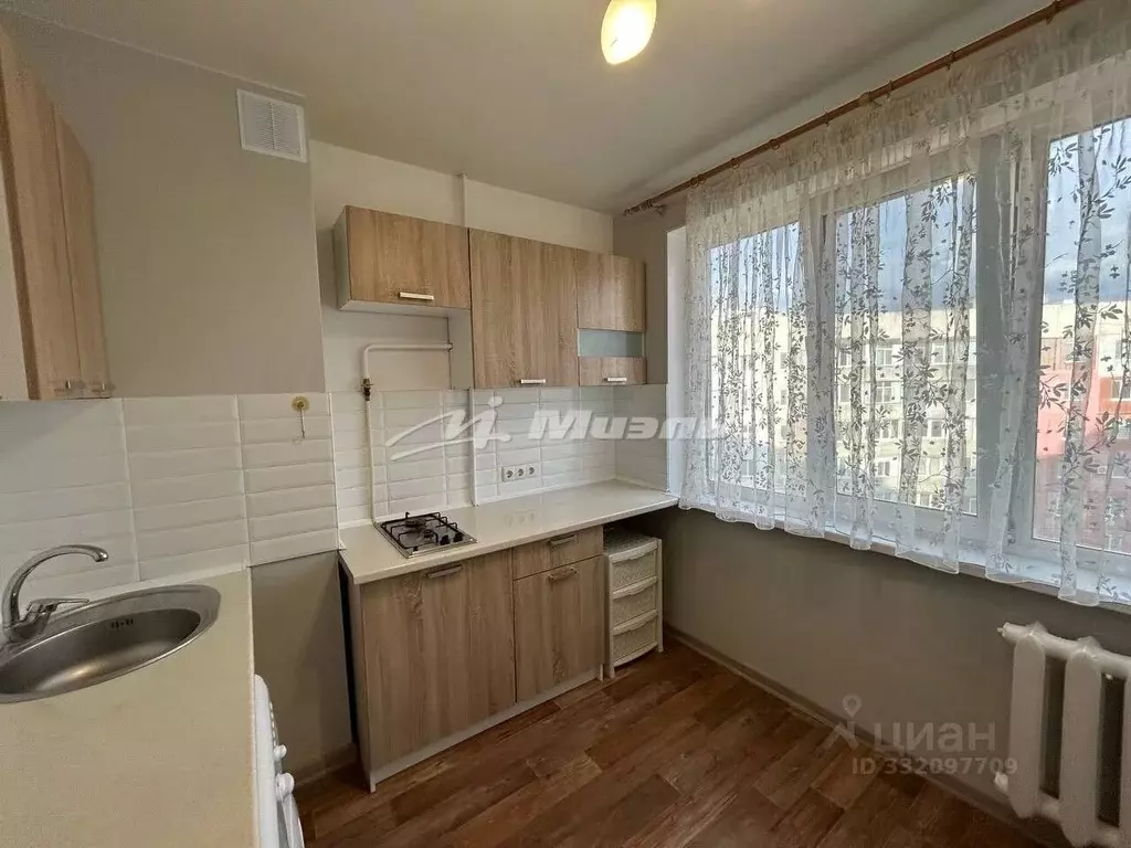1-к кв. Крым, Симферополь ул. Бела Куна, 1 (28.7 м) - Фото 1