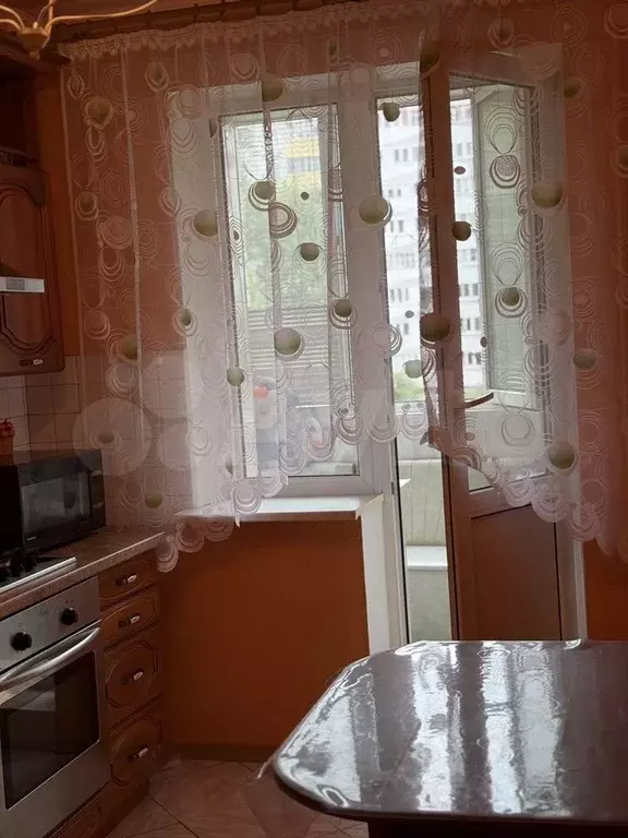 3-к. квартира, 72 м, 2/10 эт. - Фото 0