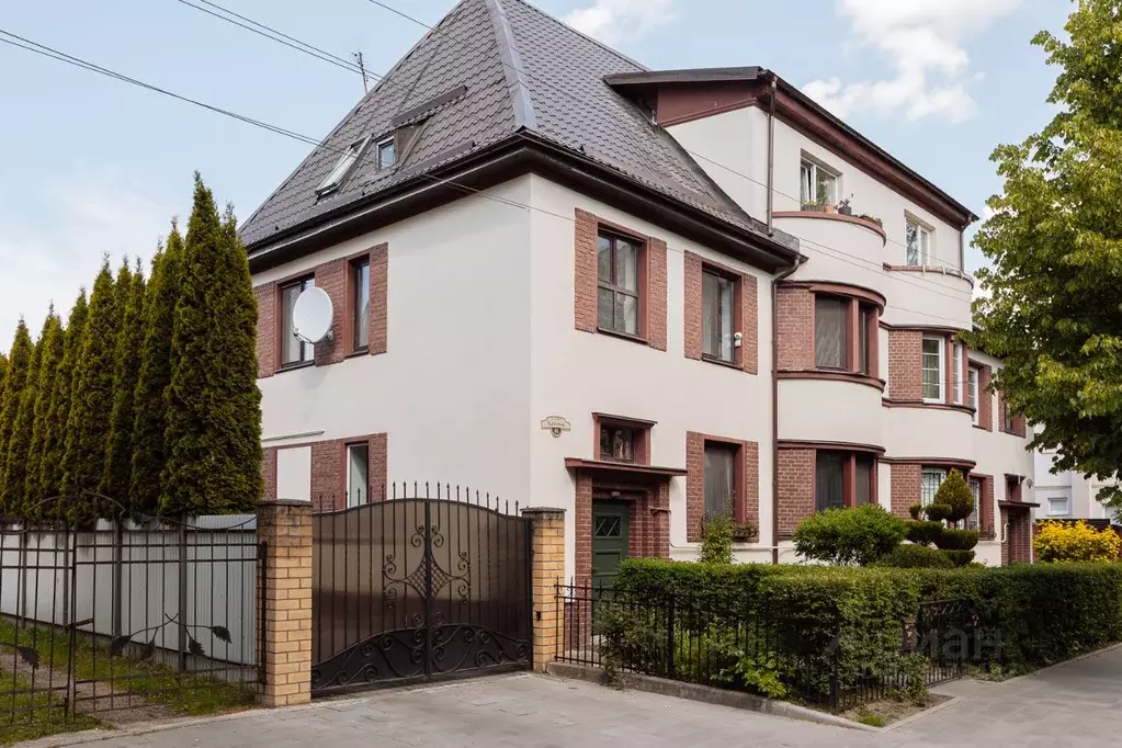 3-к кв. Калининградская область, Калининград Красная ул., 81 (92.0 м) - Фото 0
