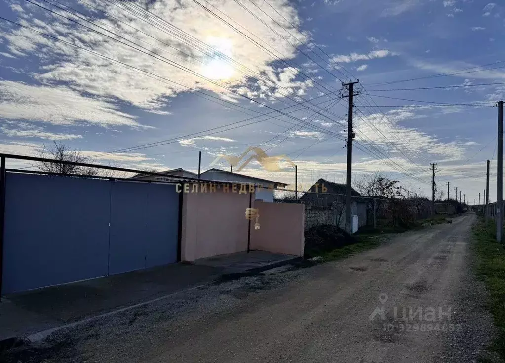 Дом в Крым, Сакский район, с. Лесновка ул. Шевченко, 11 (64 м) - Фото 2