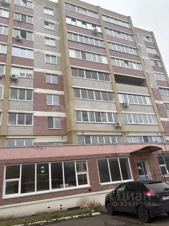 Помещение свободного назначения в Удмуртия, Сарапул ул. Гончарова, 48 ... - Фото 1