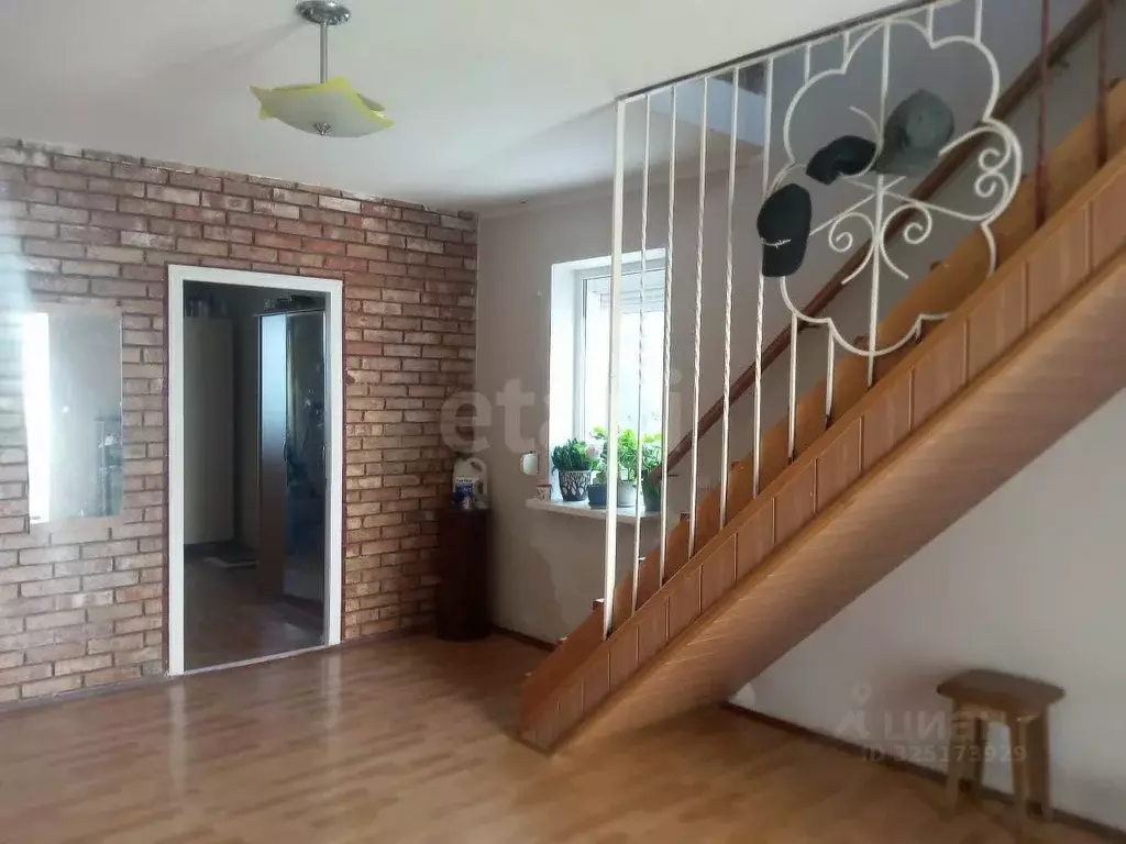 Дом в Севастополь ул. Слепнева, 5 (263 м) - Фото 1