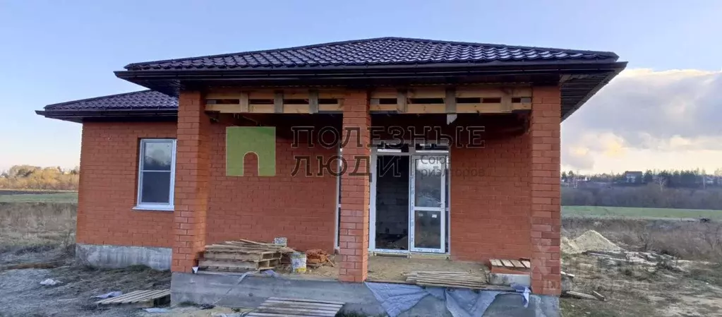 Дом в Орловская область, Орловский муниципальный округ, д. Тайное, ... - Фото 1