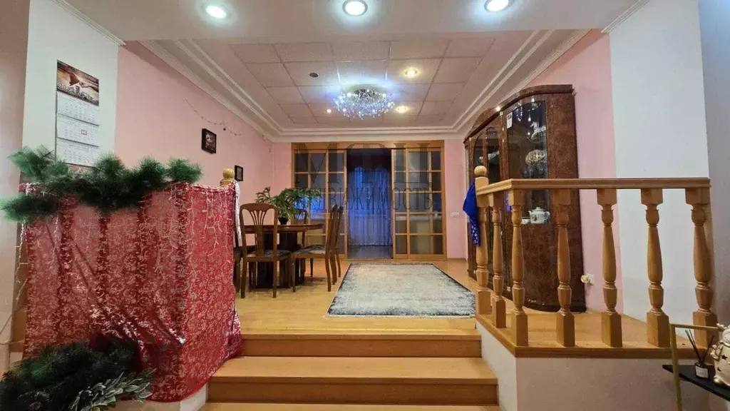 Квартира, 5 и более комнат, 169 м - Фото 0