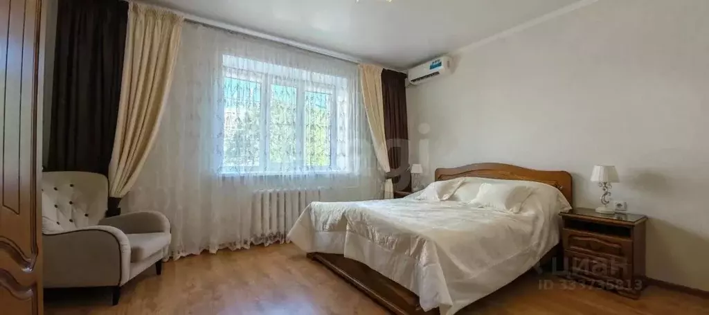 2-к кв. Краснодарский край, Ейск Красная ул. (67.8 м) - Фото 2