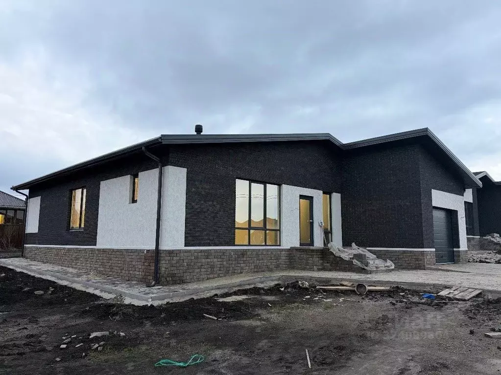 Дом в Белгородская область, Белгородский район, Дубовское с/пос, с. ... - Фото 2