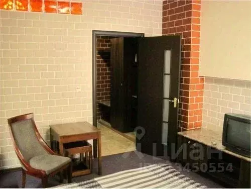 Комната Приморский край, Артем ул. Кирова, 5 (10.0 м) - Фото 1