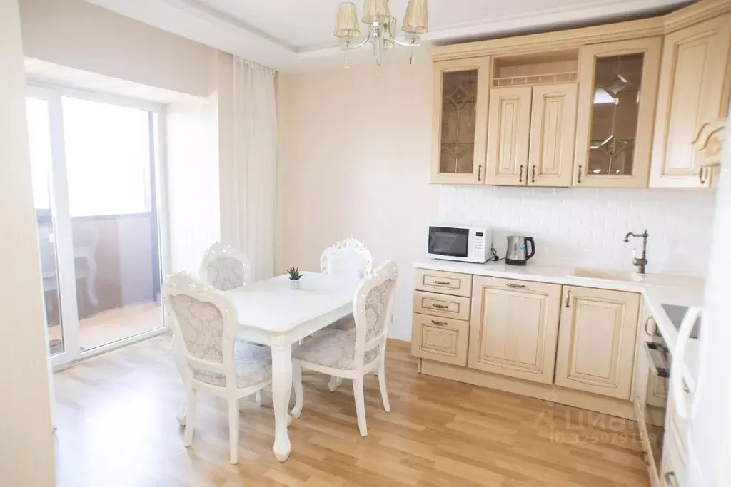 2-к кв. Санкт-Петербург Пулковская ул., 8к1 (68.7 м) - Фото 1