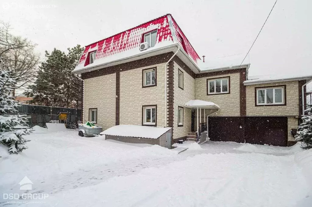 Дом в Хабаровск, улица Уборевича, 61Б (485 м) - Фото 1