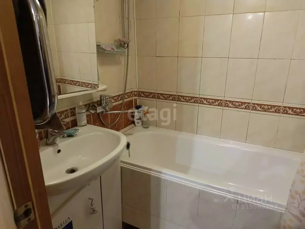 2-к кв. Хабаровский край, Хабаровск ДОС кв-л, 59 (49.9 м) - Фото 0