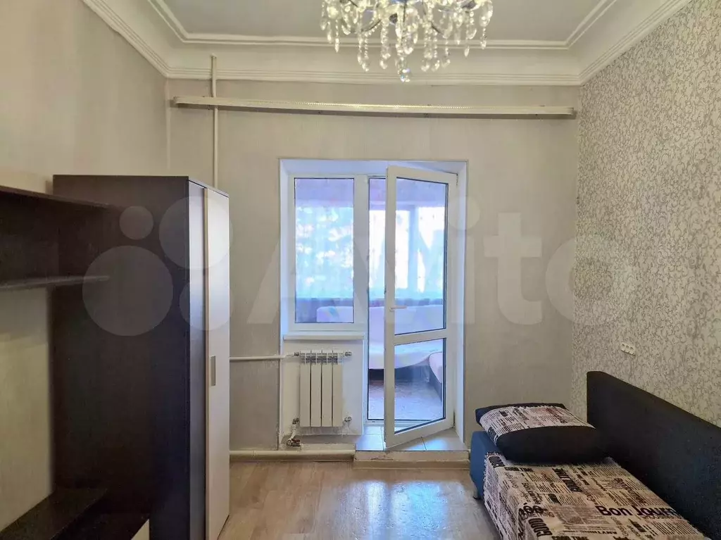 Комната 20,7 м в 3-к., 1/2 эт. - Фото 1