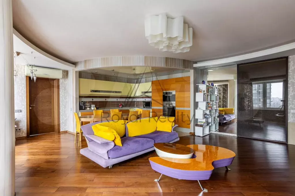 4-к. квартира, 150 м, 9/12 эт. - Фото 1