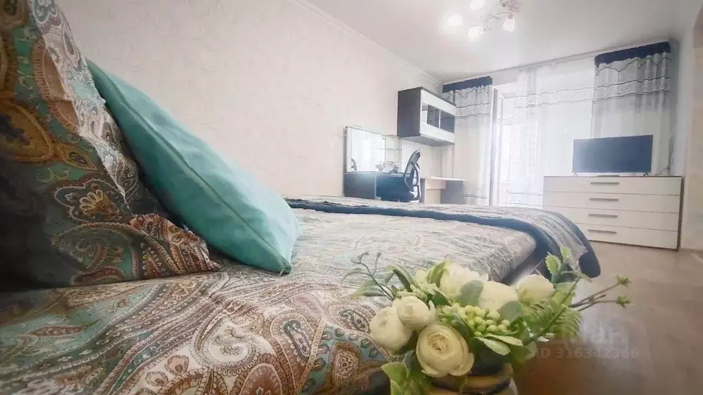 1-к кв. Хабаровский край, Хабаровск ул. Дзержинского, 39 (40.0 м) - Фото 0
