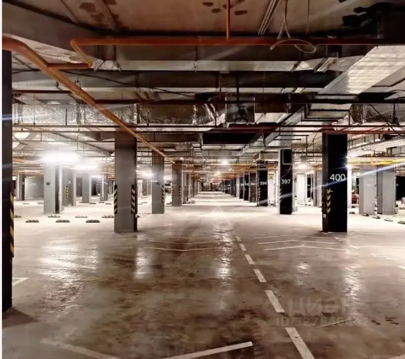 Гараж в Тюменская область, Тюмень ул. Тимофея Чаркова, 93 (13 м) - Фото 1