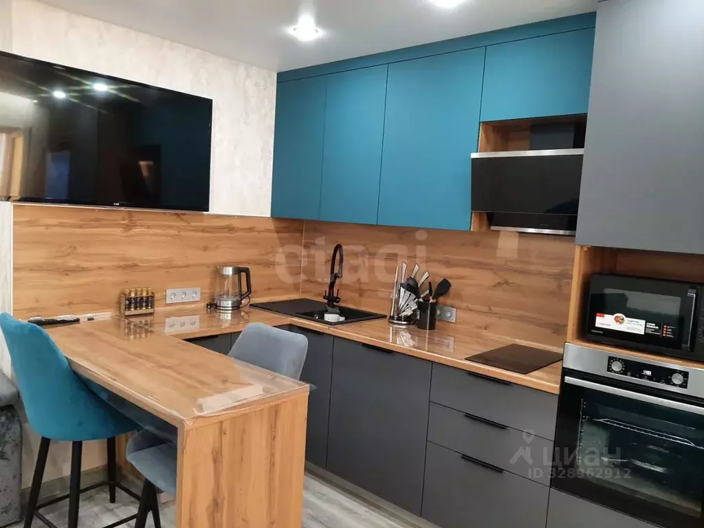 Студия Тюменская область, Тюмень ул. Новоселов, 113 (29.0 м) - Фото 1