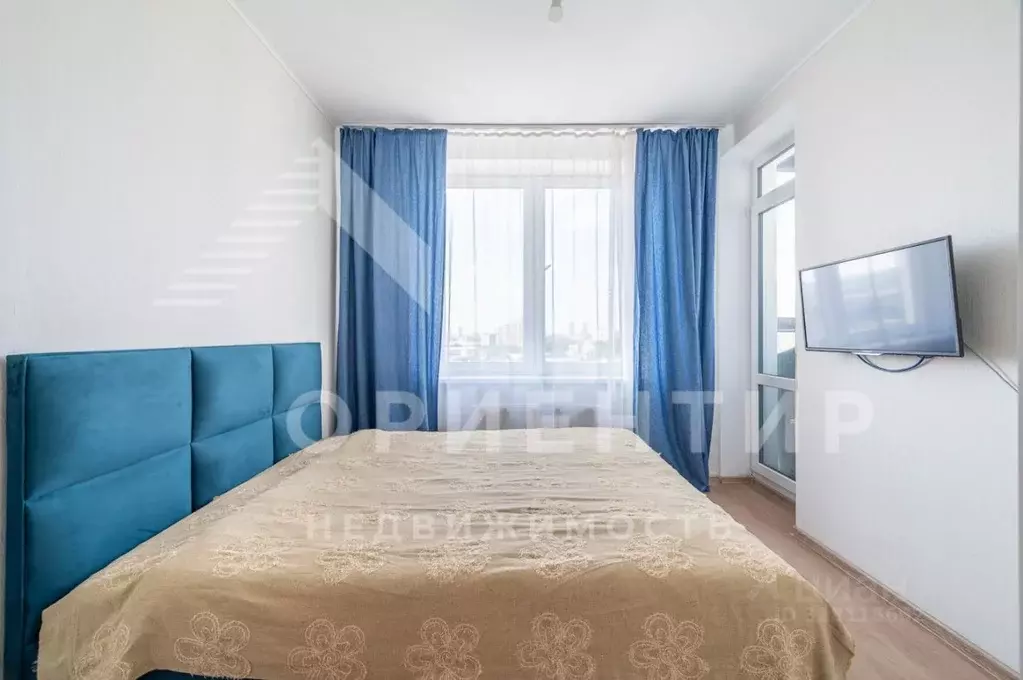 2-к кв. Свердловская область, Екатеринбург ул. Крестинского, 6 (56.6 ... - Фото 0
