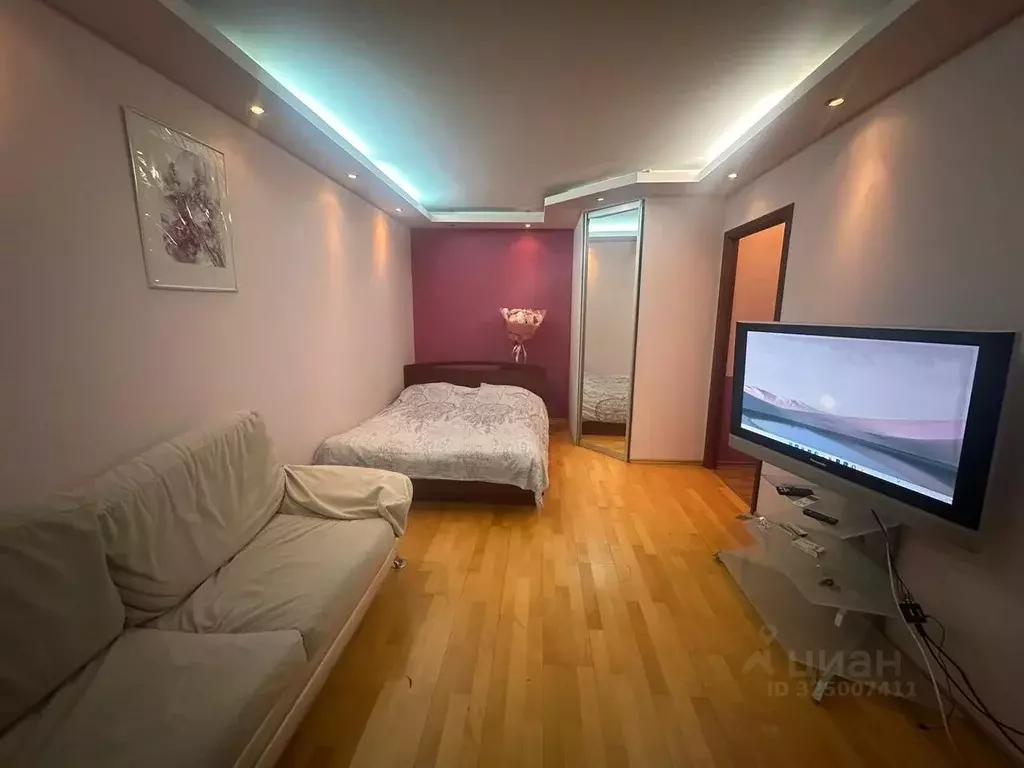 2-к кв. Москва Международная ул., 18/30 (40.0 м) - Фото 0