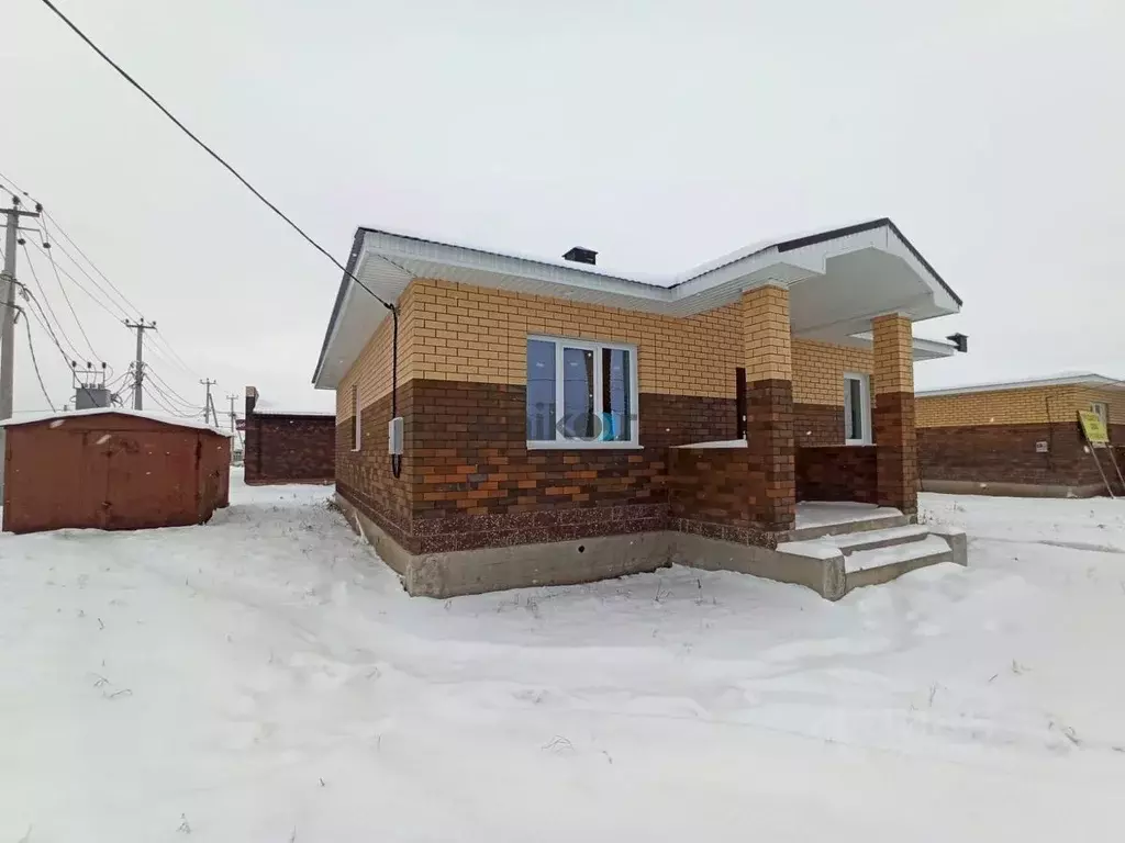Дом в Башкортостан, Уфа городской округ, с. Нагаево пер. Мозаичный ... - Фото 1