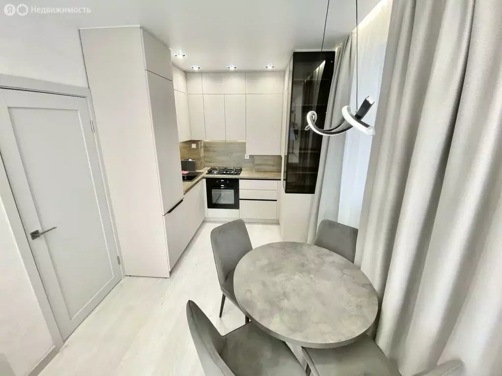 1-комнатная квартира: Ярославль, проспект Ленина, 28А (37 м) - Фото 0