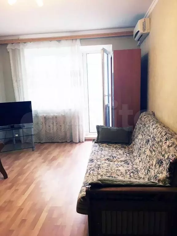 1-к. квартира, 37 м, 4/9 эт. - Фото 1