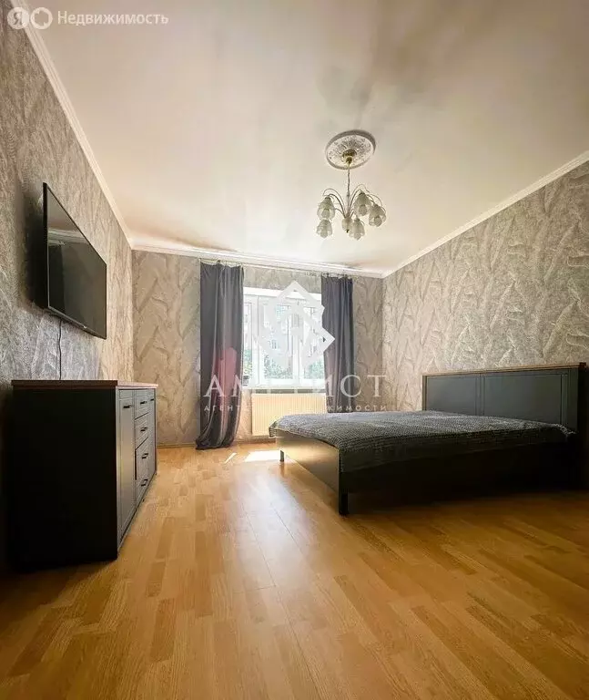 1-комнатная квартира: Калининград, Римская улица, 31 (42.8 м) - Фото 0