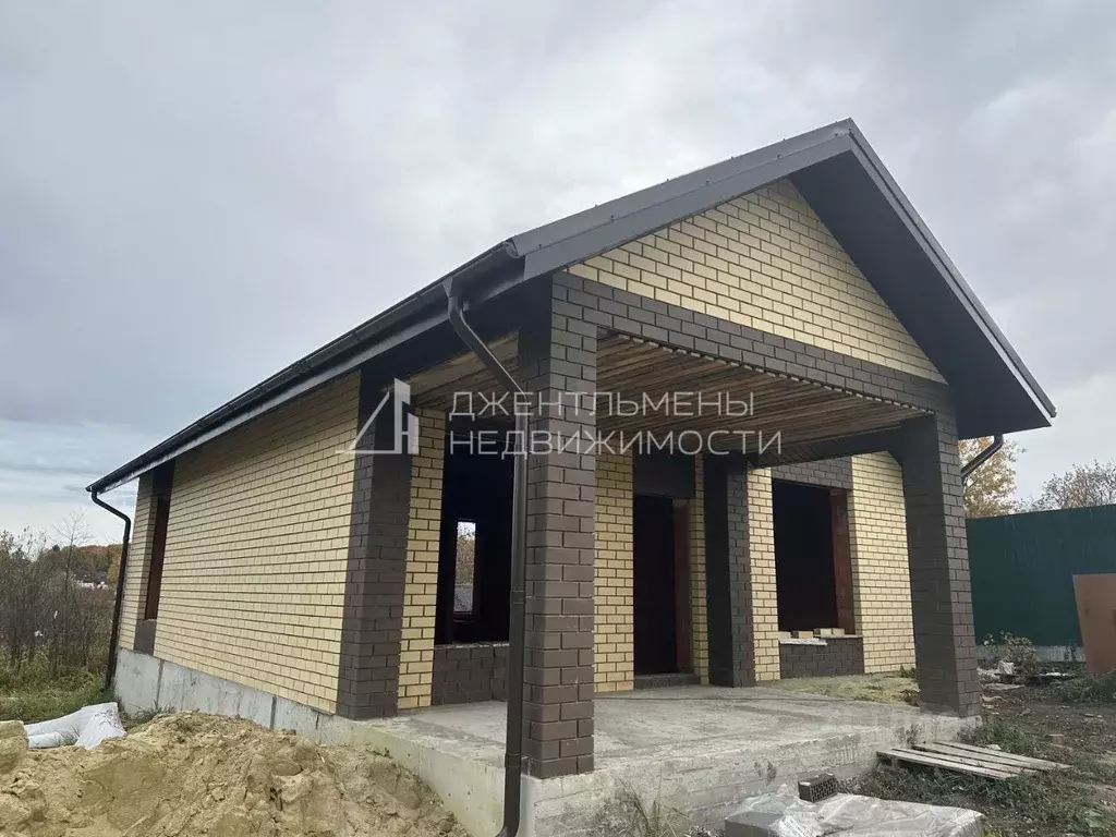 Дом в Пензенская область, Пензенский район, Алферьевский сельсовет, с. ... - Фото 2