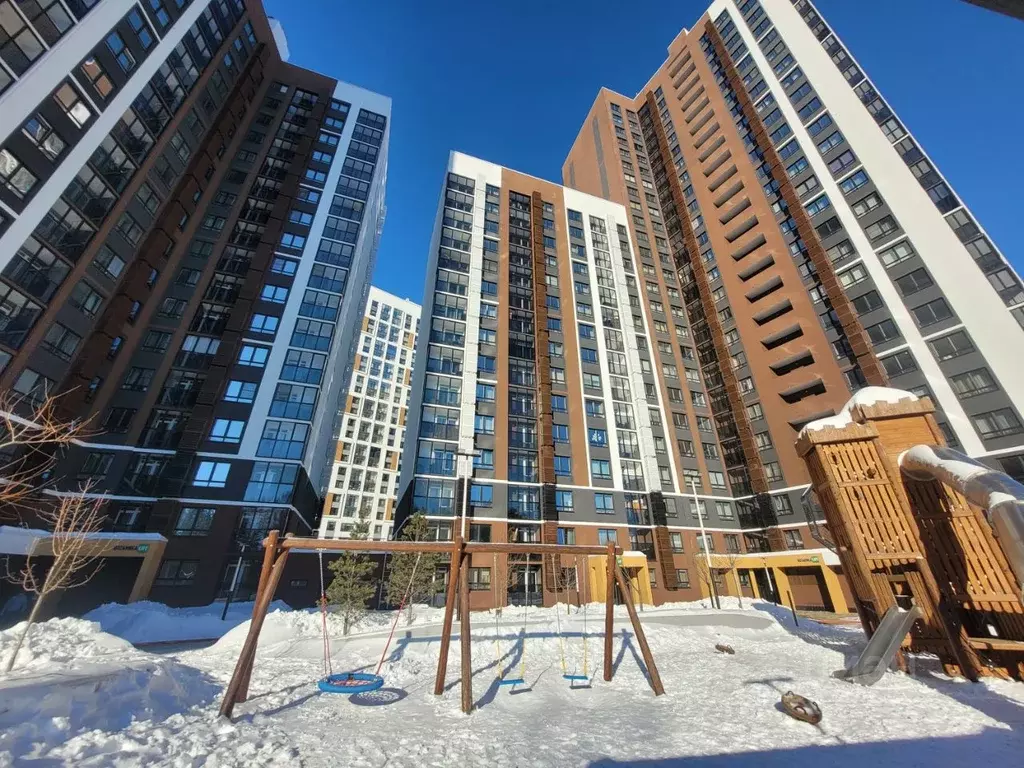 3-к кв. Свердловская область, Екатеринбург ул. 8 Марта, 204Д (76.0 м) - Фото 1