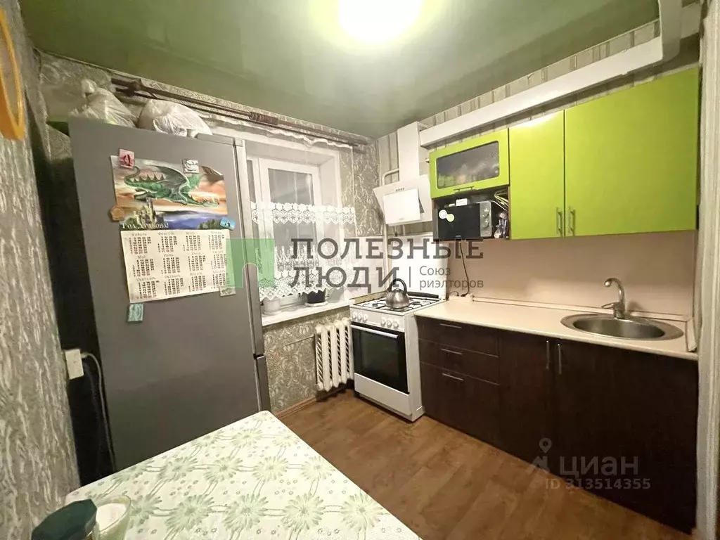 3-к кв. Курганская область, Курган Краснодонская ул., 7А (58.4 м) - Фото 1