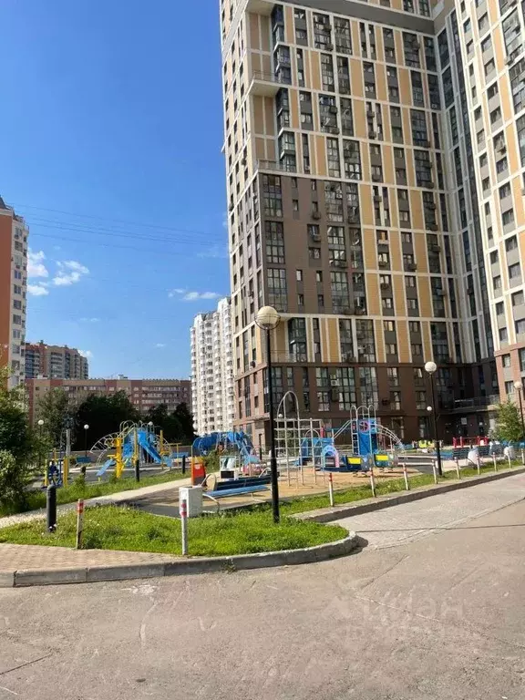 Гараж в Москва Смольная ул., 49 (13 м) - Фото 1