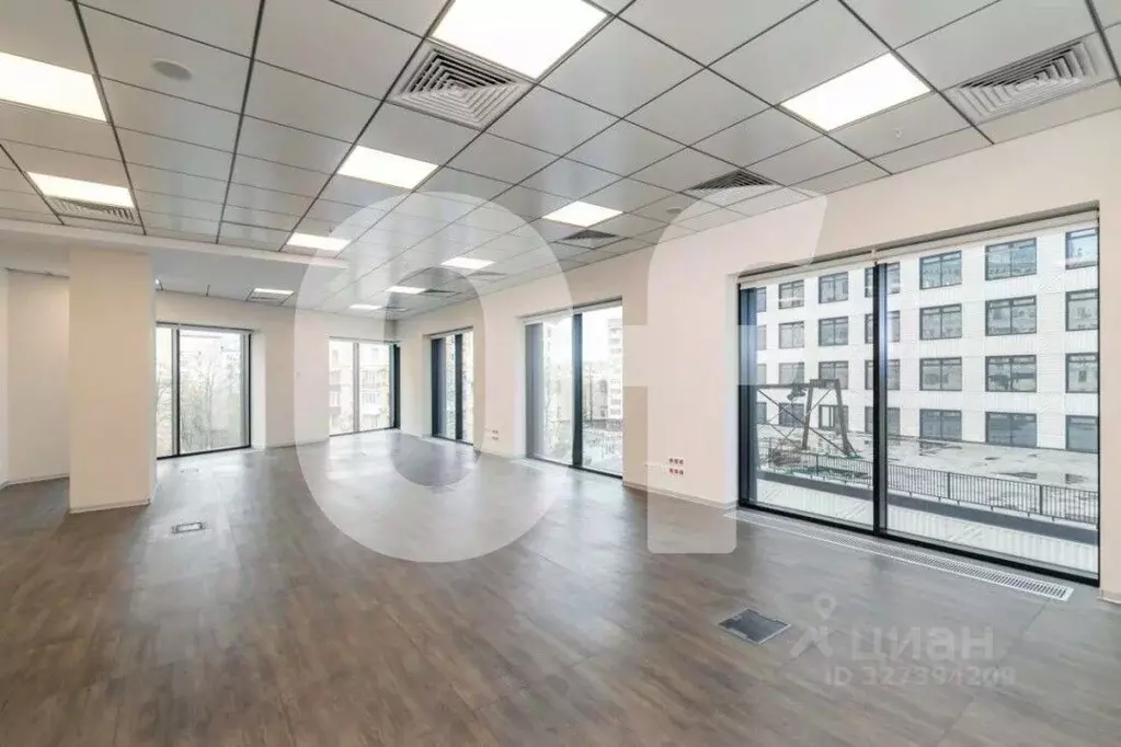 Офис в Москва ул. Можайский Вал, 8 (784 м) - Фото 1