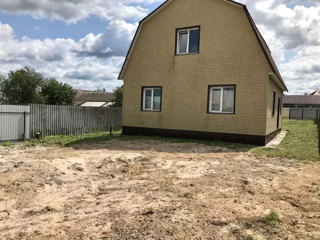 Дом в Брянская область, Брянск Выездная ул., 1 (120 м) - Фото 0