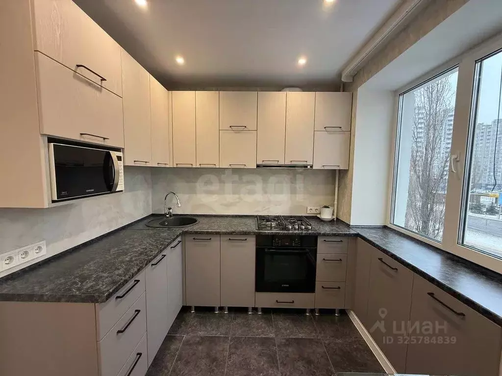 Студия Воронежская область, Воронеж ул. Героев Сибиряков, 69 (29.8 м) - Фото 1