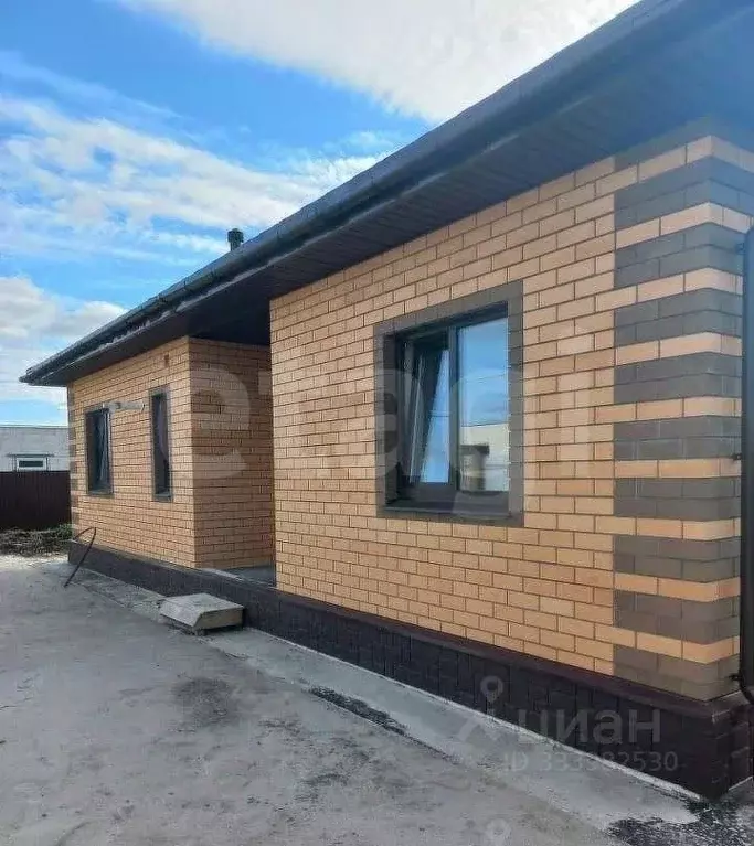 Дом в Тюменская область, Тюмень ул. Андрея Огибалова (93 м) - Фото 1