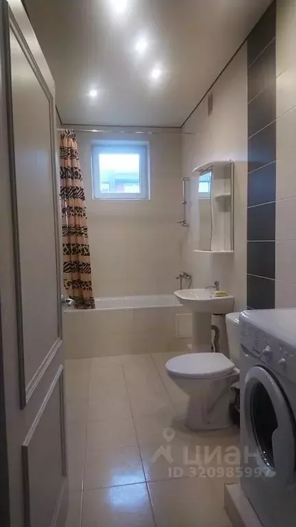 1-к кв. Адыгея, Тахтамукайский район, Старобжегокайское с/пос, Новая ... - Фото 0