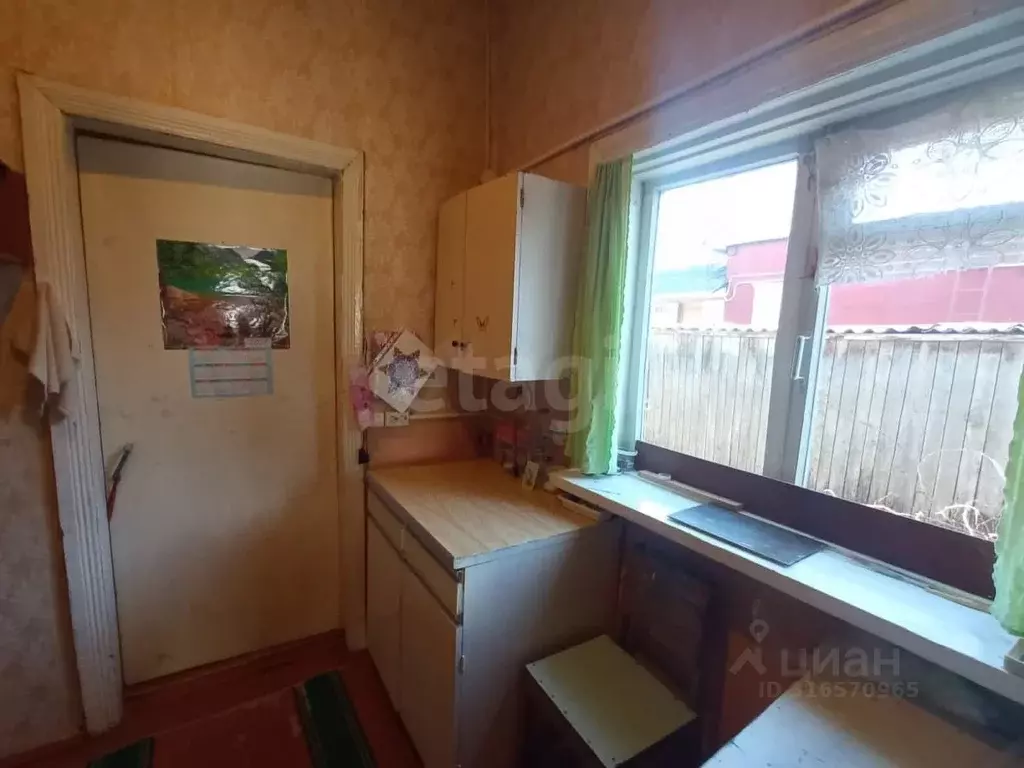 3-к кв. Брянская область, Жуковка ул. Матросова, 2 (61.0 м) - Фото 1