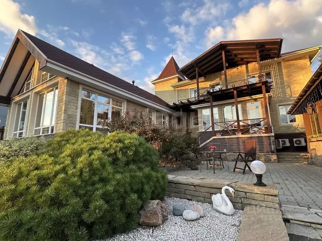 Дом в Свердловская область, Арамиль Рабочая ул., 1 (492 м) - Фото 1