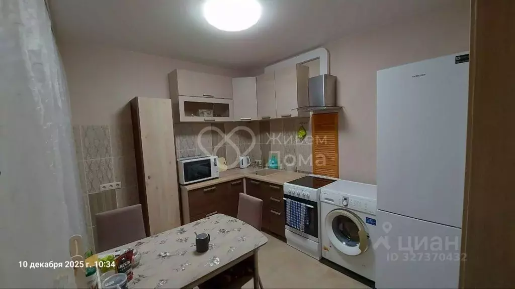 1-к кв. Волгоградская область, Волгоград ул. Пархоменко, 2А (33.4 м) - Фото 1