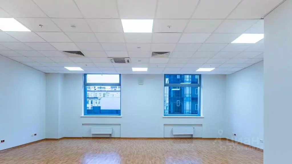 Офис в Санкт-Петербург 18-я Васильевского острова линия, 29И (62 м) - Фото 1
