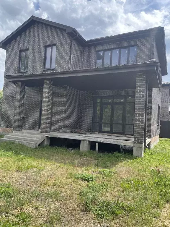 Дом в Ростовская область, Батайск ул. Матросова (180 м) - Фото 0