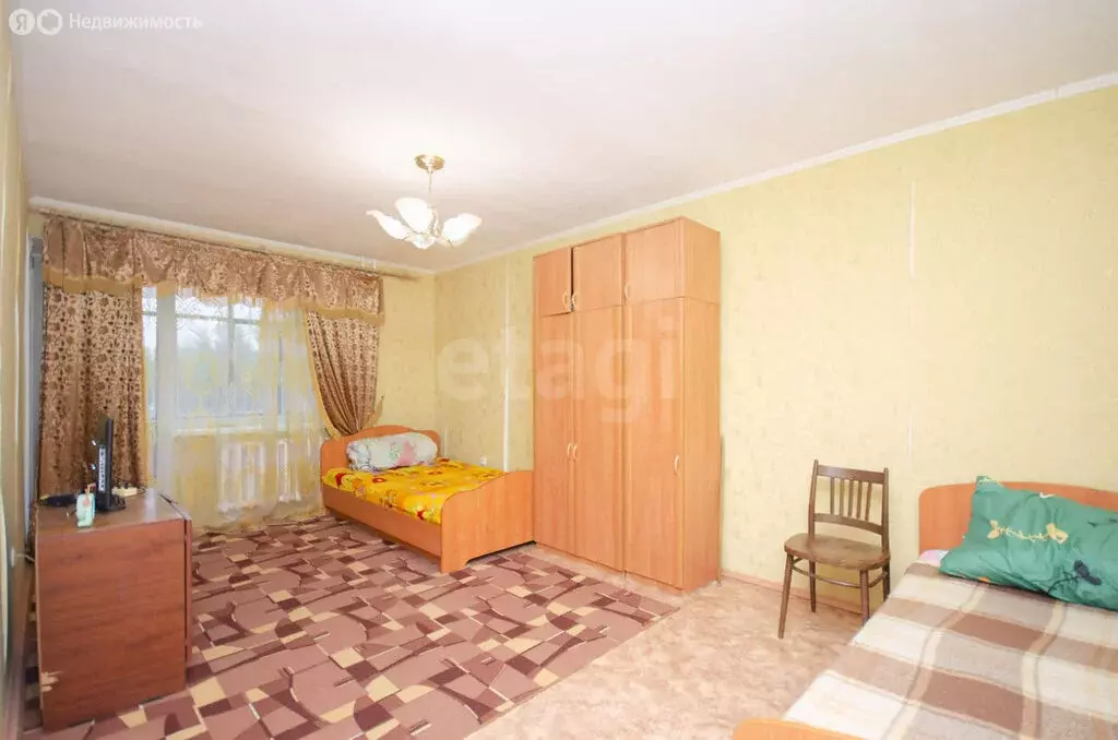 1-комнатная квартира: Ялуторовск, улица Свободы, 234 (32.7 м) - Фото 1