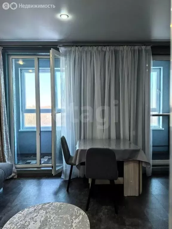 Квартира-студия: Тобольск, микрорайон Центральный, 27 (26.2 м) - Фото 2