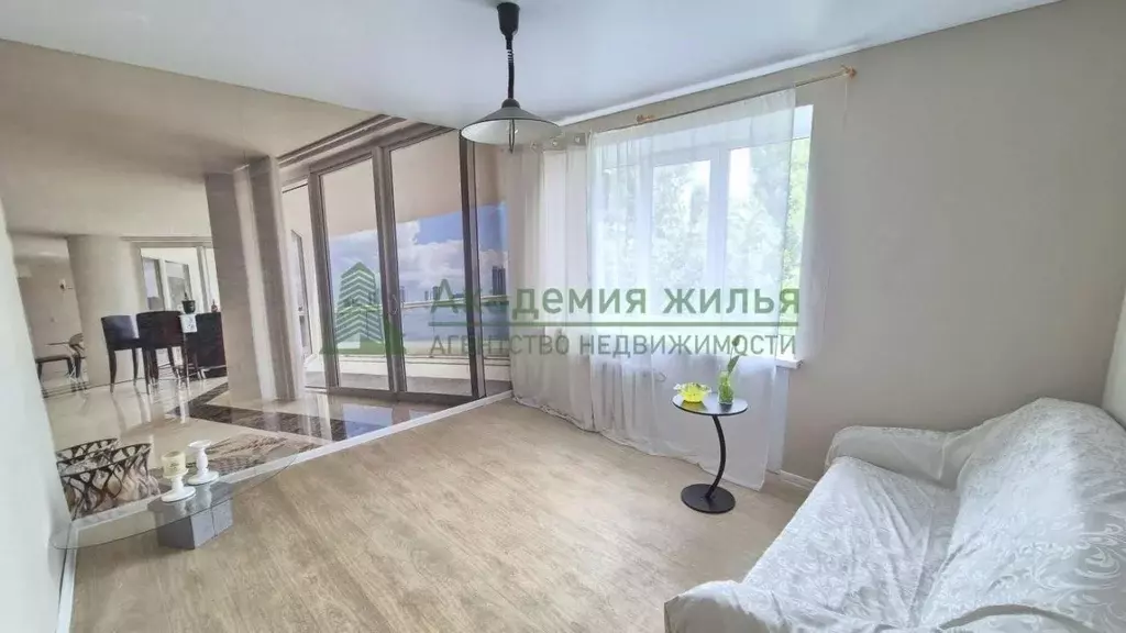 1-к кв. Саратовская область, Энгельс ул. Космонавтов, 12 (19.0 м) - Фото 1