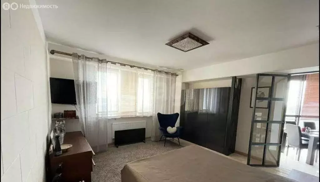 3-комнатная квартира: посёлок Металлострой, Центральная улица, 19к3 ... - Фото 2