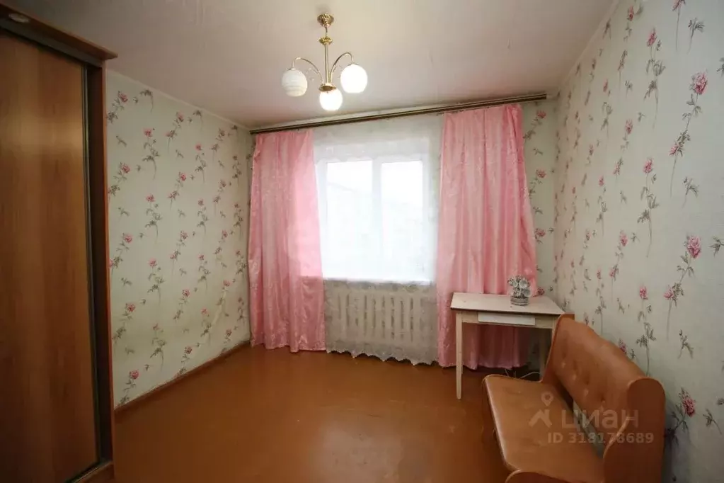 3-к кв. Вологодская область, Шексна рп ул. Молодежная, 8 (60.5 м) - Фото 1