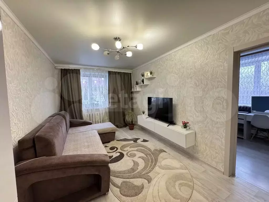 3-к. квартира, 52,6 м, 2/2 эт. - Фото 1