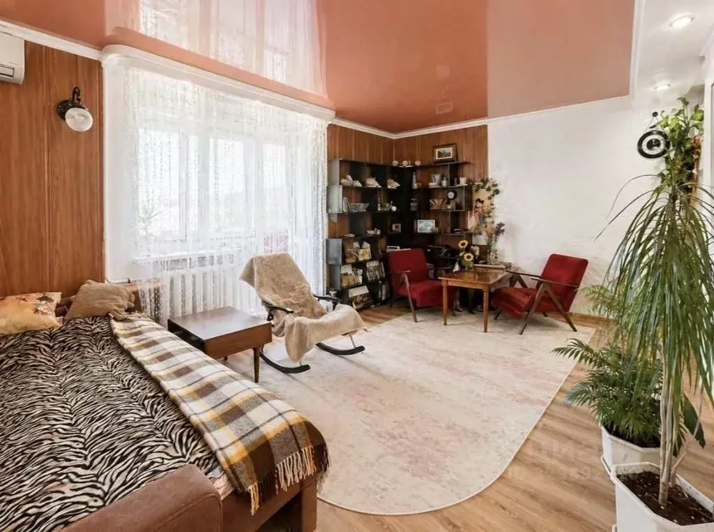 1-к кв. Севастополь ул. Адмирала Фадеева, 33Д (38.0 м) - Фото 1